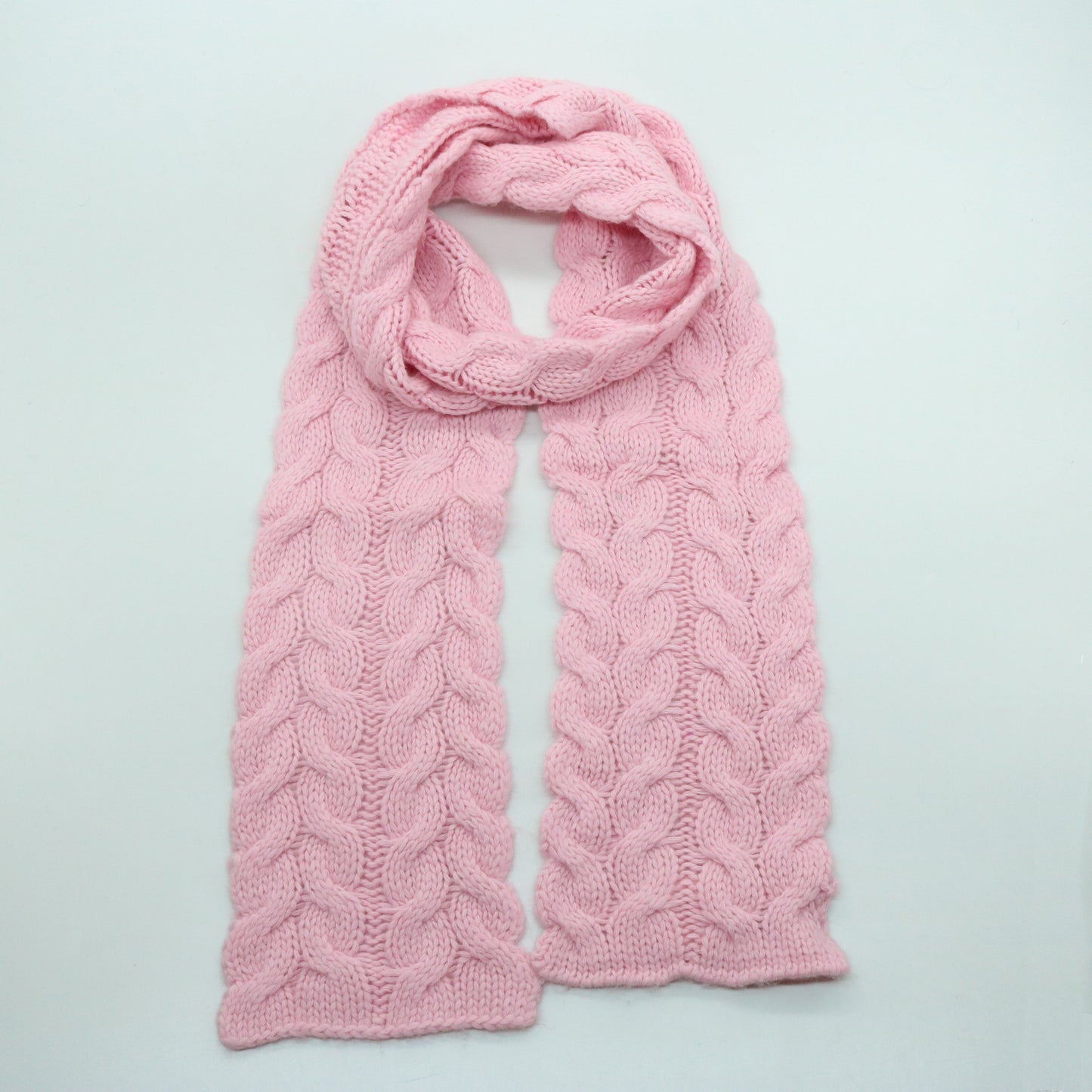 SCARF IN CABLES DESIGN-1