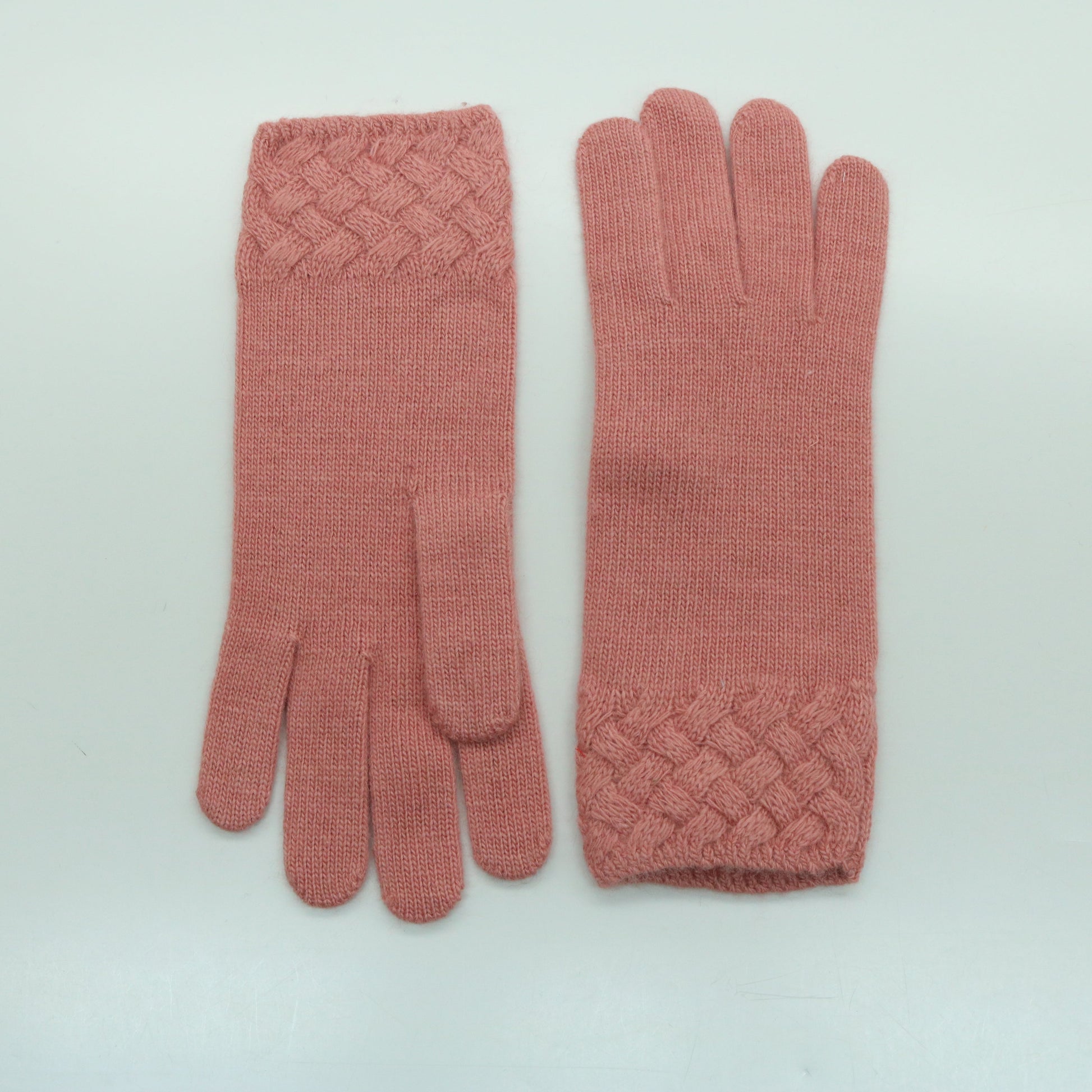 GLOVES IN BASKET WEAVE STITCH-0