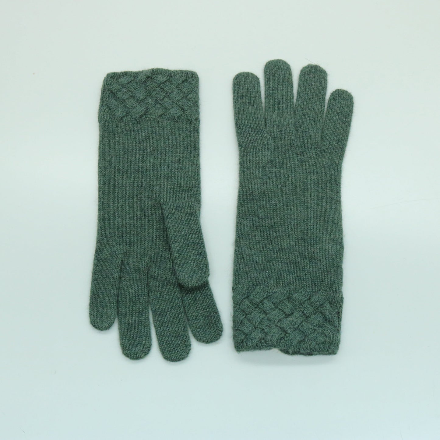 GLOVES IN BASKET WEAVE STITCH-2