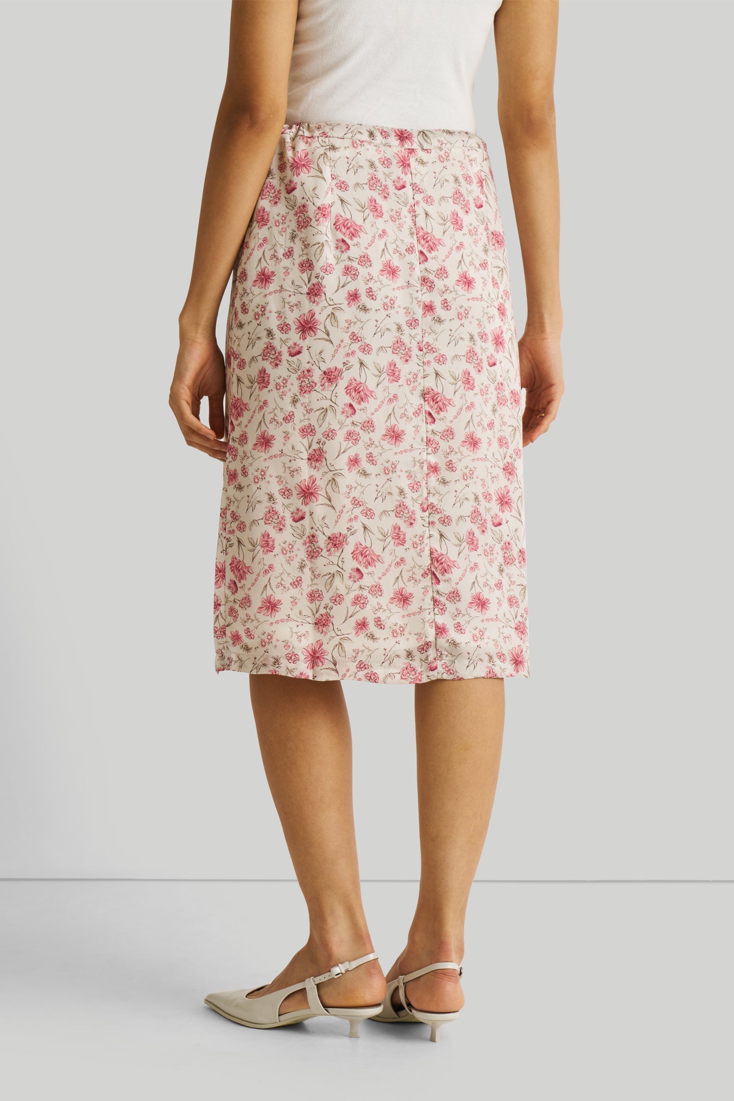 Brunch Skirt in Pink Florals-2