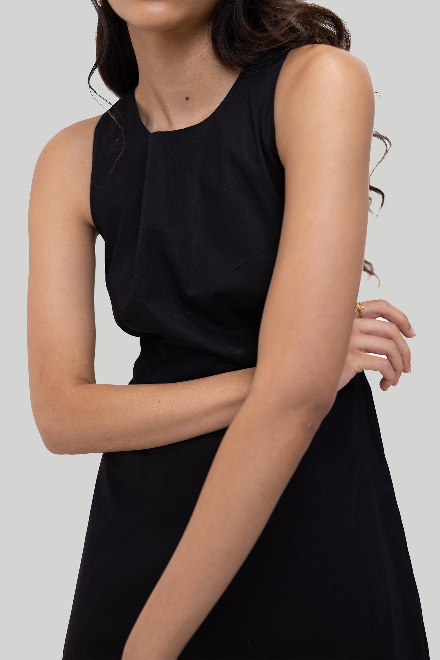 Cross-back Midi Dress in Black-2