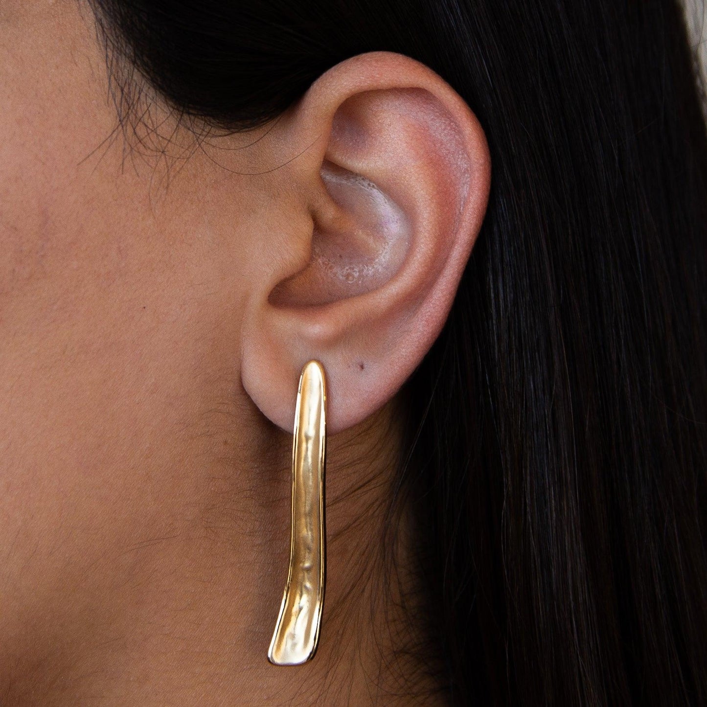 Gilded Bar Elegance Stud Earrings-3