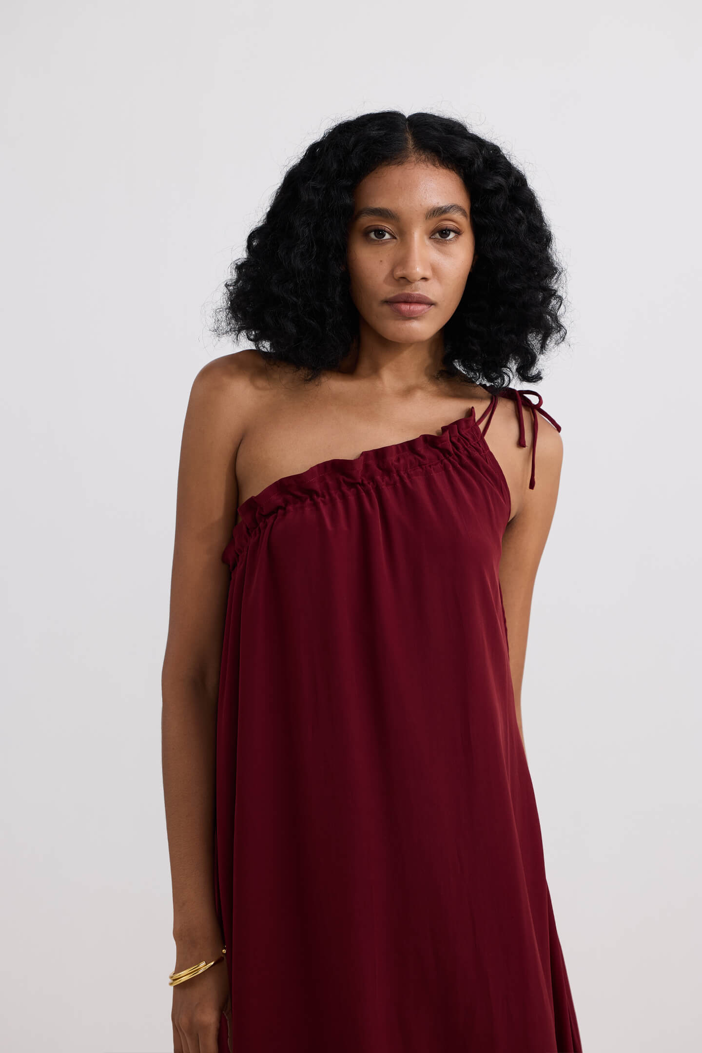 One-shoulder Midi dress in Burgundy-4