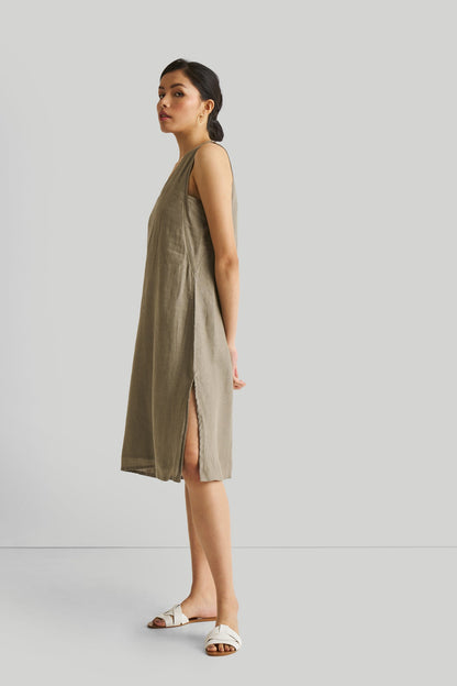 Reading Tea Leaves Dress in Dark Olive-4