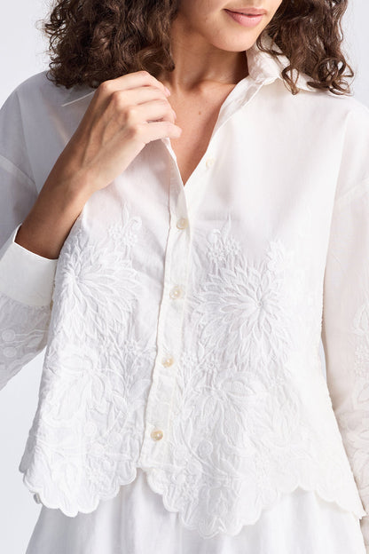 Embroidered Button-up Shirt in White-3