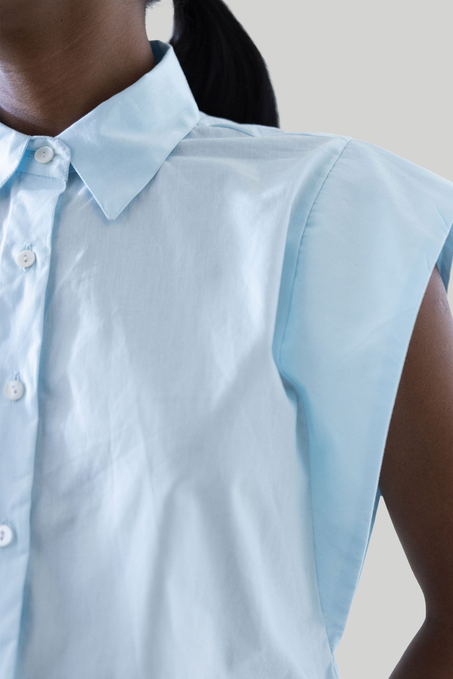 The Perfect Summer Button Down in Blue-3