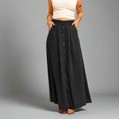 Versatile Traveler's Maxi Skirt