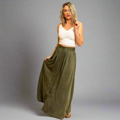 Versatile Traveler's Maxi Skirt