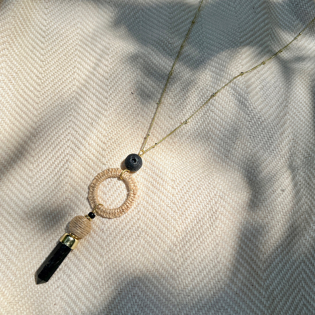 Black Agate Jute Necklace-1