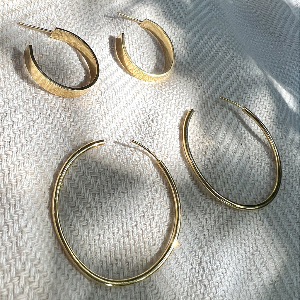 Chunky Bombshell Hoop Earrings-4