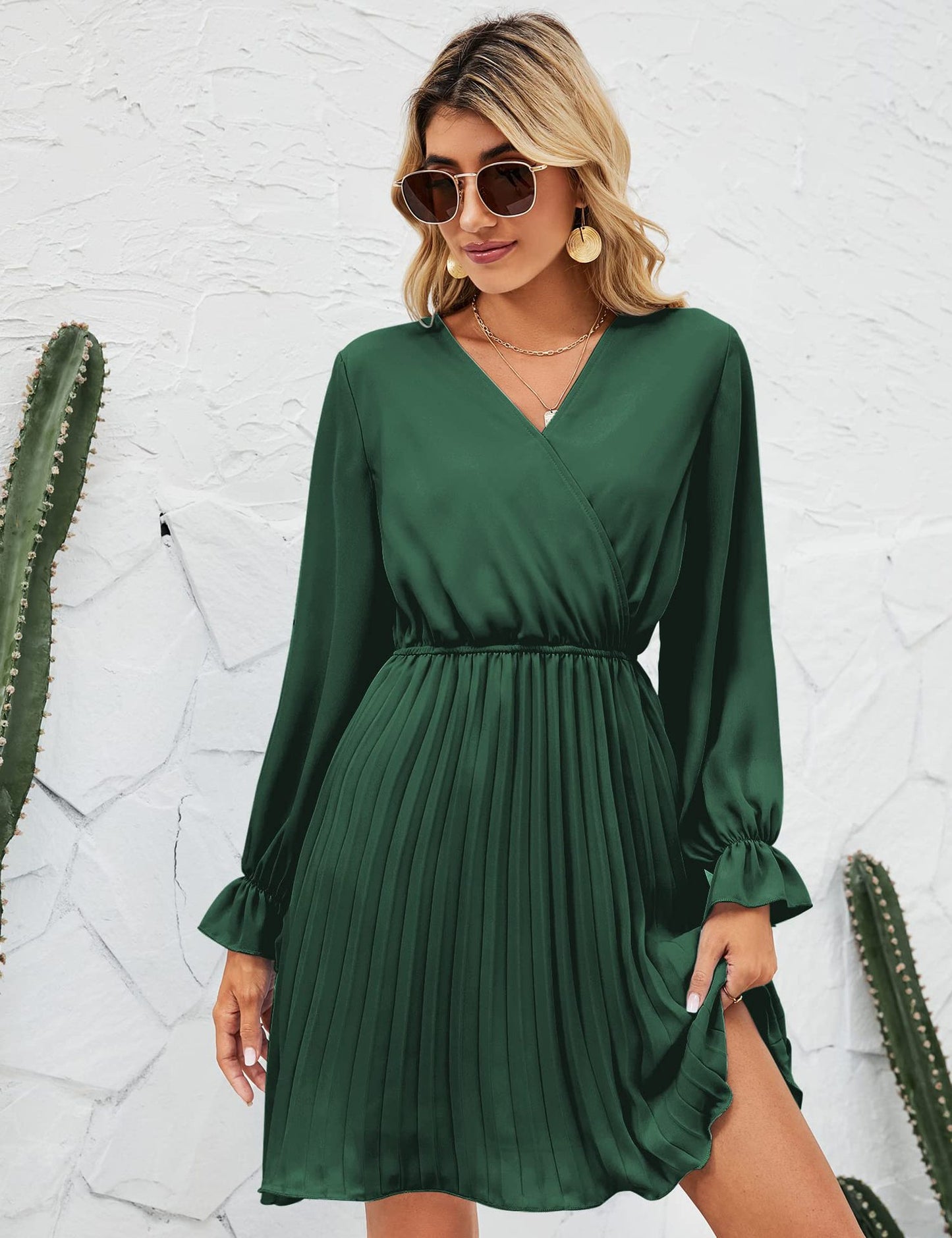 V neck Pleated Long Sleeve Mini Dress