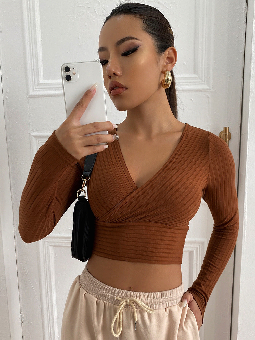 V-Neck Long Sleeve Crop Top