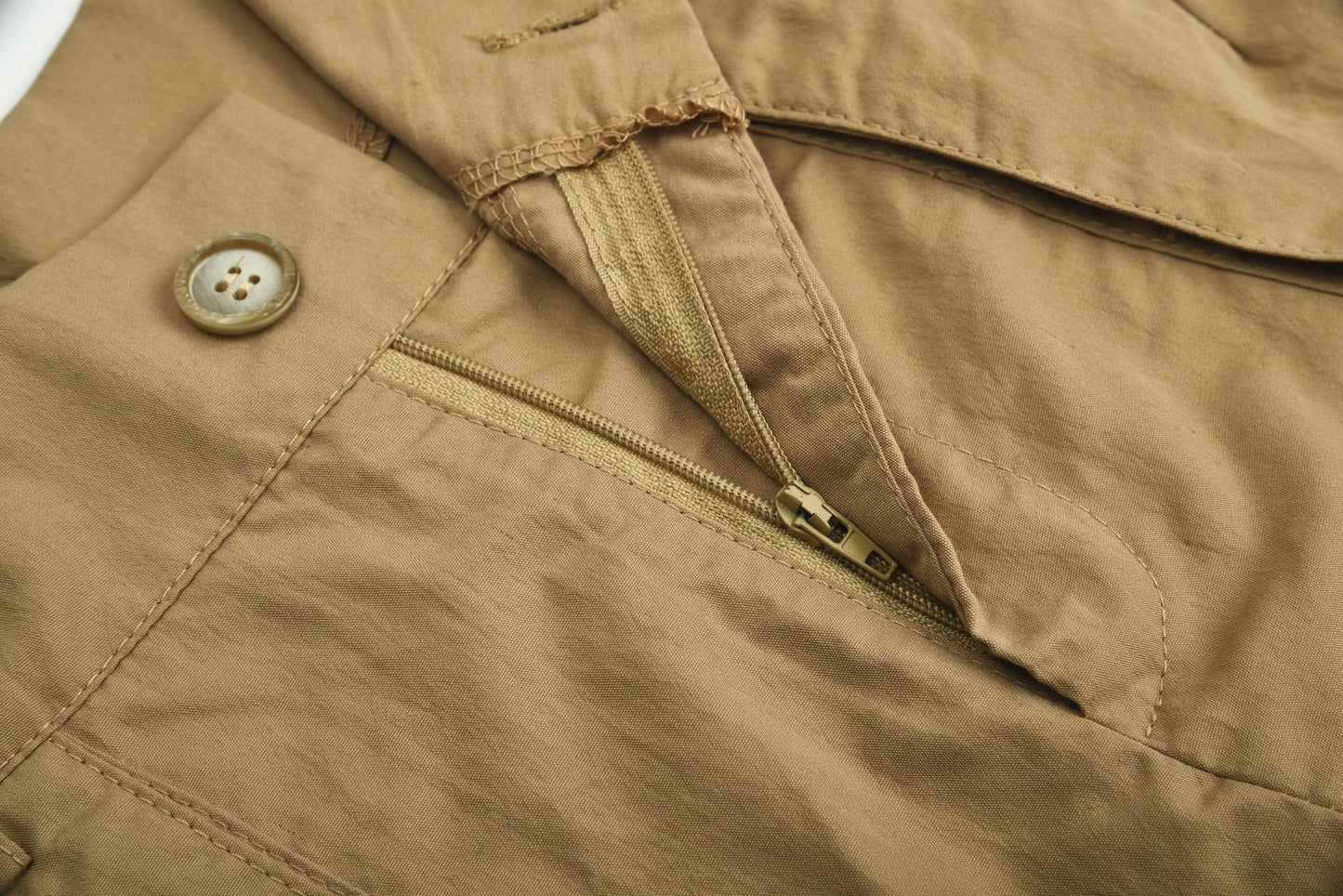 khaki Ruched Capri Pants